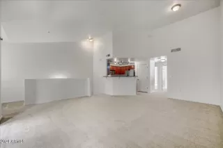 Photo #4: 6735694 Listing