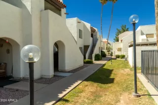 Photo #1: 6735835 Listing 