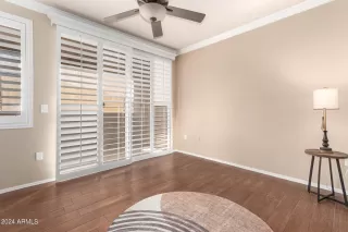 Photo #2: 6735847 Listing