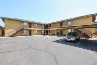 More Details about MLS # 6735863 : 234 E RUTH AVENUE#5