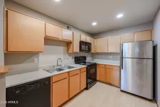 Photo #5: 6735863 Listing 