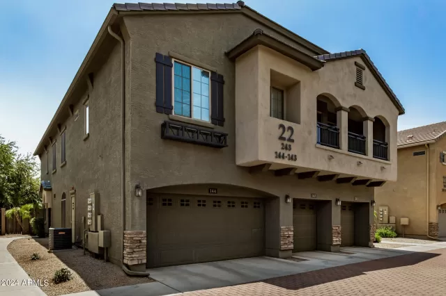 MLS: 6736079 Condo For Sale