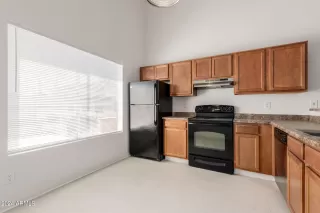 Photo #5: 6736082 Listing