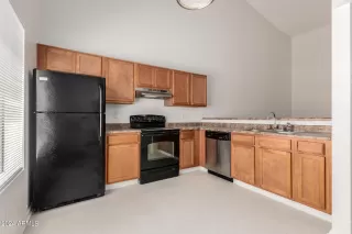 Photo #6: 6736082 Listing