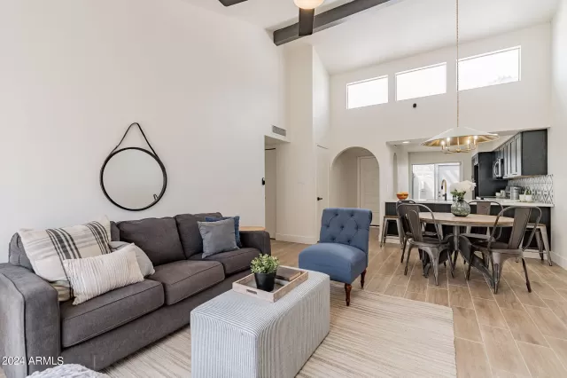 MLS: 6736252 Condo For Sale