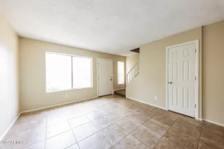 Photo #3: 6736462 Listing