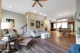 Photo #5: 6736478 Listing 