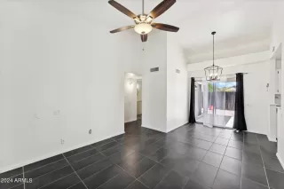 Photo #3: 6736634 Listing 