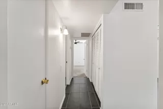 Photo #4: 6736634 Listing 