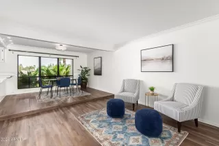 Photo #3: 6736998 Listing 