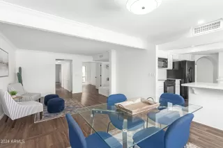 Photo #5: 6736998 Listing 