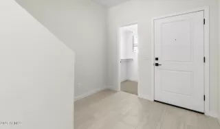 Photo #4: 6737061 Listing