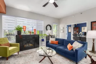 Photo #5: 6737143 Listing