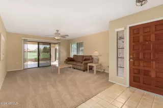 Photo #6: 6737425 Listing