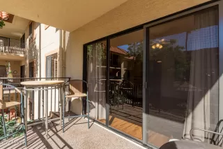 Photo #4: 6737445 Listing