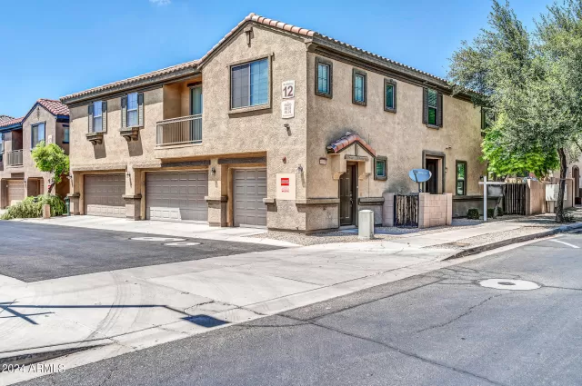 MLS: 6737550 Condo For Sale