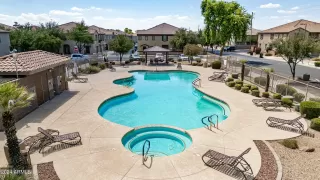 Photo #4: 6737550 Listing