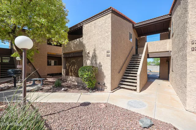 MLS: 6737579 Condo For Sale