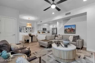 Photo #2: 6737807 Listing