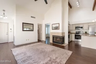 Photo #3: 6737895 Listing