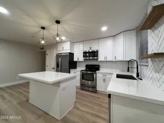 Photo #1: 6737928 Listing