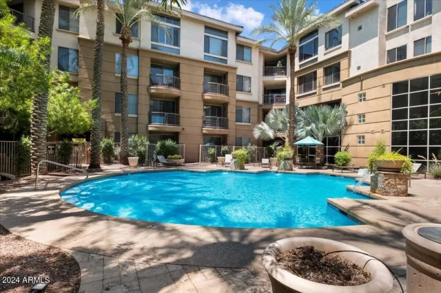 MLS: 6738039 Condo For Sale