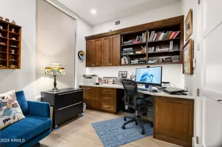 Photo #6: 6738169 Listing