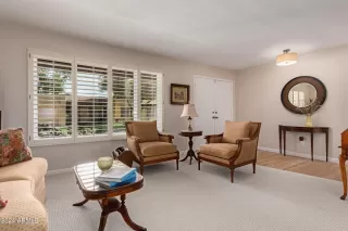 Photo #5: 6738204 Listing