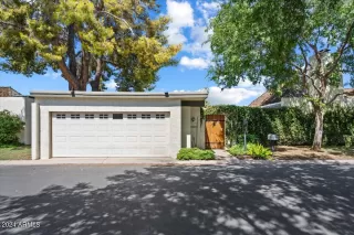 More Details about MLS # 6738314 : 7030 N BARBADOS PLACE