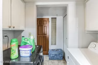 Photo #6: 6738385 Listing