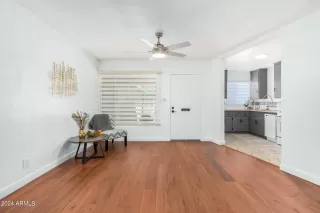 Photo #5: 6738583 Listing 