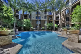 Photo #2: 6738667 Listing 