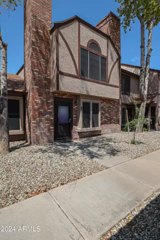 Photo #1: 6738783 Listing