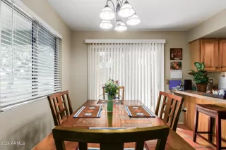 Photo #6: 6738825 Listing 