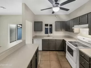 Photo #1: 6738987 Listing