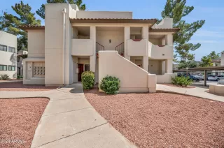 Photo #1: 6739168 Listing