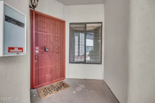 Photo #3: 6739168 Listing