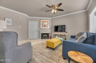 Photo #4: 6739168 Listing