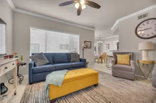 Photo #5: 6739168 Listing