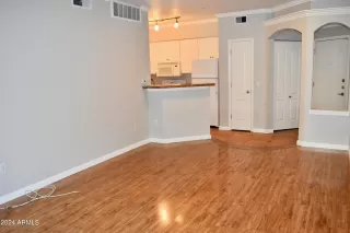 Photo #1: 6739298 Listing 