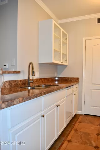 Photo #6: 6739298 Listing 