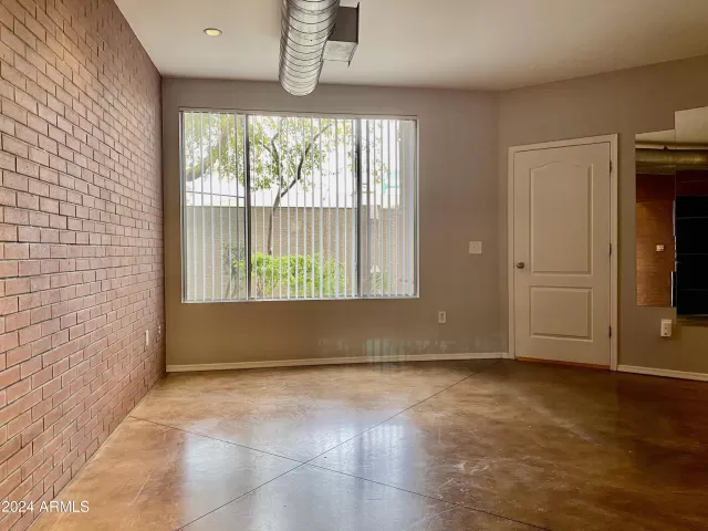 MLS: 6739309 Condo For Sale