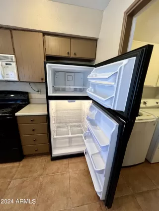 Photo #5: 6739328 Listing 