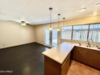 Photo #6: 6739328 Listing 