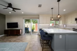 Photo #3: 6739346 Listing 