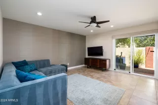 Photo #4: 6739346 Listing 