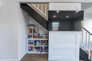 Photo #6: 6739347 Listing