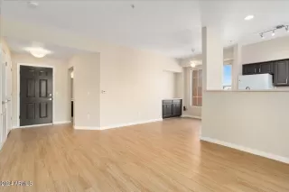 Photo #2: 6739361 Listing 