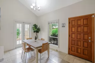 Photo #5: 6739517 Listing 