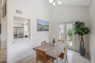 Photo #6: 6739517 Listing 